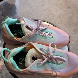 Women's Nike Air Max 2090 Easter Infinite Lilac Pullon Open Tongue Sz 9